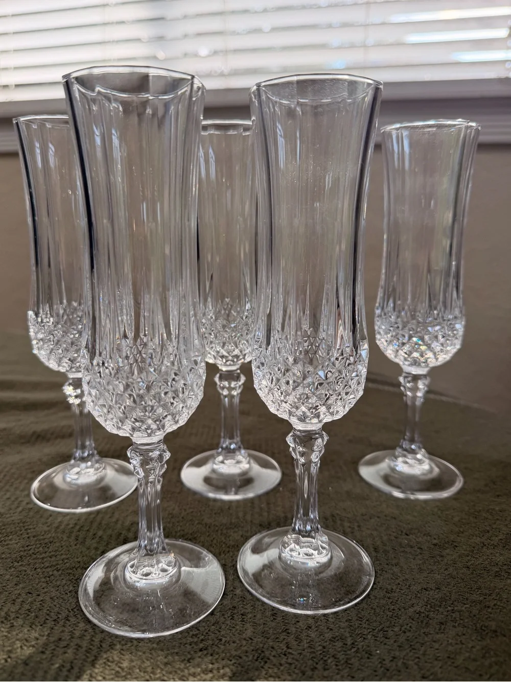 Cristal d’Arques Crystal “Longchamp”-Clear Cut Champagne Flutes - Set of 5